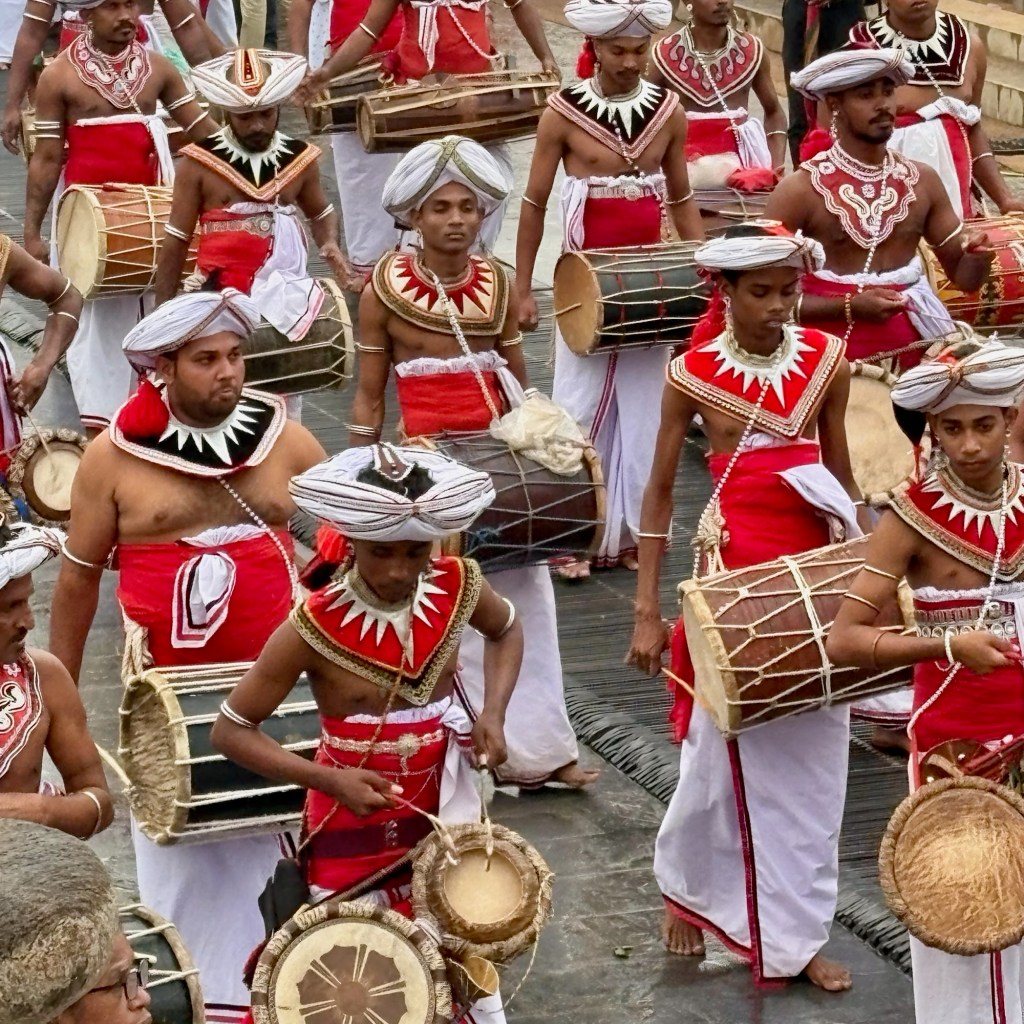 02 – Anuradhapura&nbsp;Ceremony